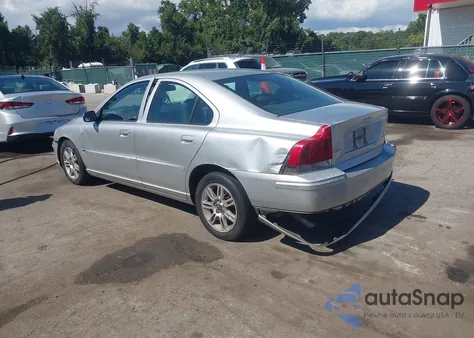 2006 Volvo S60 2.5T из США, поврежденный, VIN YV1RH592762519149